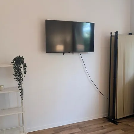 Apartment Monteurwohnung - 6 Einzelbetten *