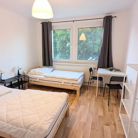 Apartment Monteurwohnung - 6 Einzelbetten
