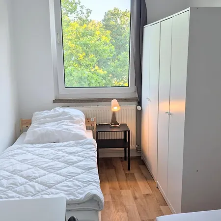 Monteurwohnung - 6 Einzelbetten *